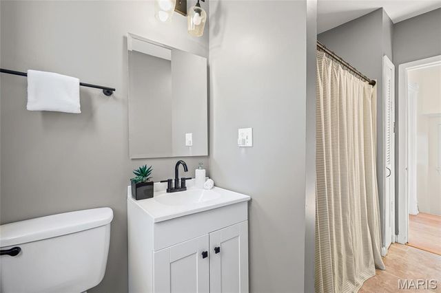 4647 Tyrolean Avenue, St Louis, MO 63116