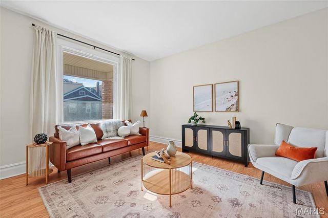 4647 Tyrolean Avenue, St Louis, MO 63116