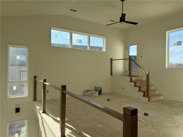 9309 Aminda Street, Lenexa, KS 66227