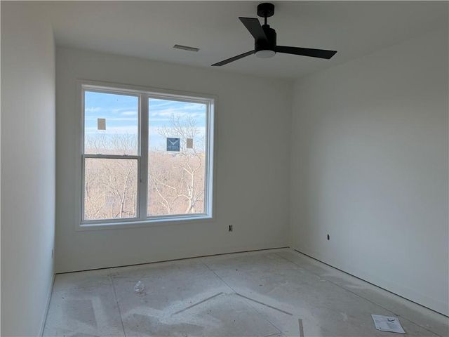 9309 Aminda Street, Lenexa, KS 66227