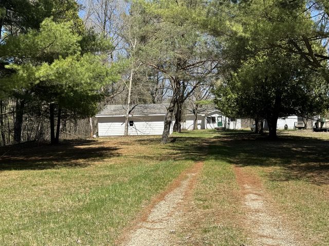 5084 Sandy Run Road, Sears, MI 49679