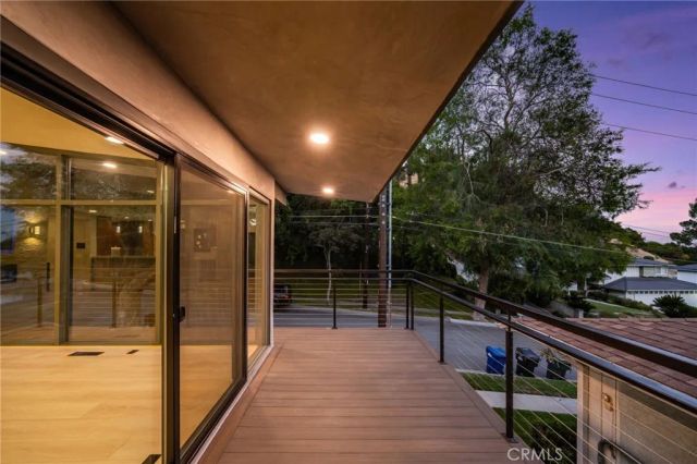 325 N Madison Avenue, Monrovia, CA 91016