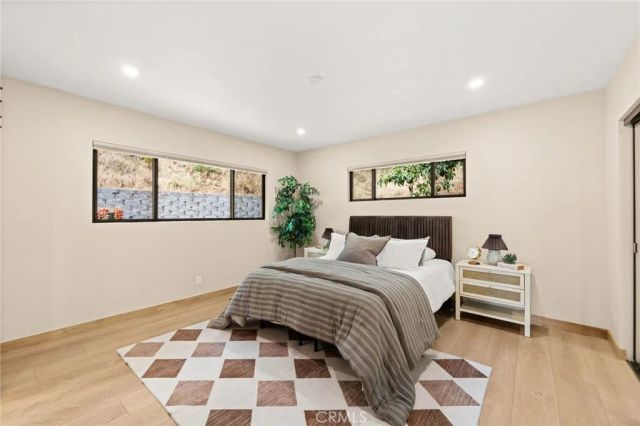 325 N Madison Avenue, Monrovia, CA 91016