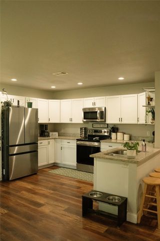 315 W Oak Street, Whitewright, TX 75491