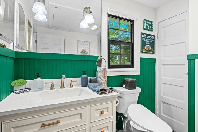 11256 S Lacore Road, Empire, MI 49630