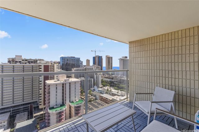 445 Seaside Avenue 2415, Honolulu, HI 96815