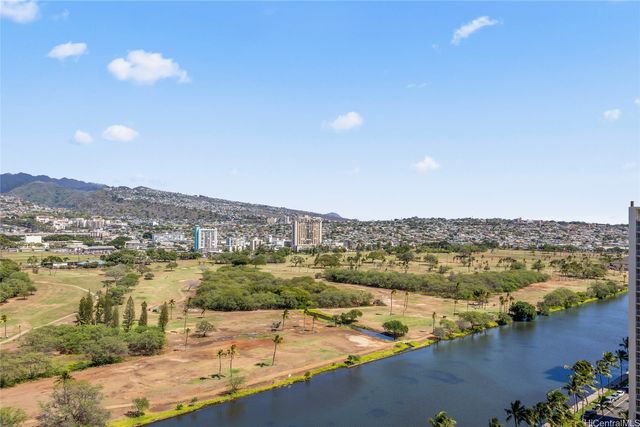 445 Seaside Avenue 2415, Honolulu, HI 96815