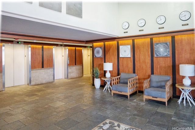 445 Seaside Avenue 2415, Honolulu, HI 96815