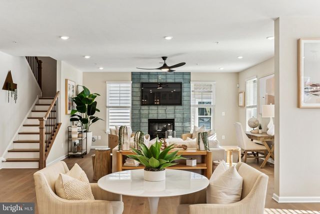 9895 OBIN LN, Waldorf, MD 20601