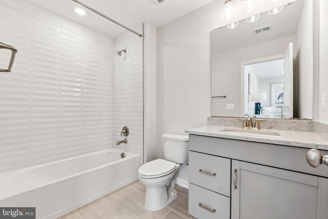 9895 OBIN LN, Waldorf, MD 20601