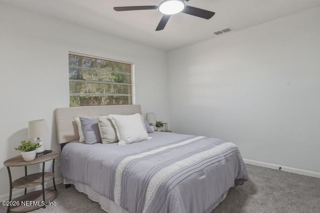 1146 LA MARCHE Drive, Jacksonville, FL 32205