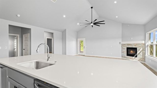 520 Kearny Lane, Yukon, OK 73099