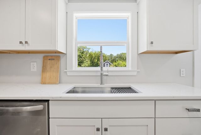 63 Pine Tree Lane, Pembroke, MA 02359