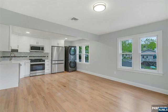 43 4th Street, Ridgefield Park, NJ 07660