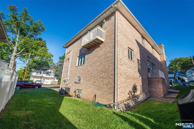 405 Chestnut Street 1, Ridgefield, NJ 07657