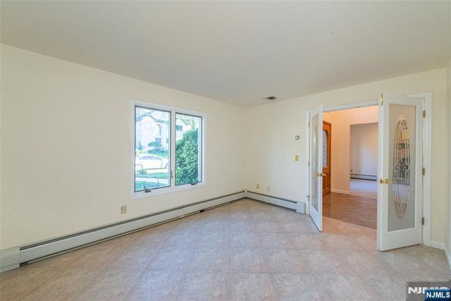 405 Chestnut Street 1, Ridgefield, NJ 07657