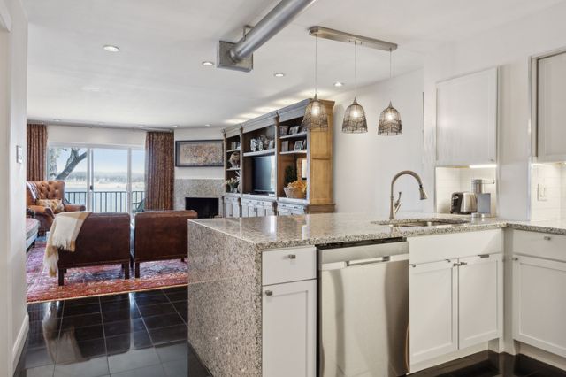 388 Driftwood Court 3, Azle, TX 76020