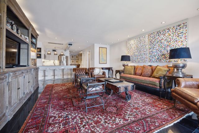 388 Driftwood Court 3, Azle, TX 76020