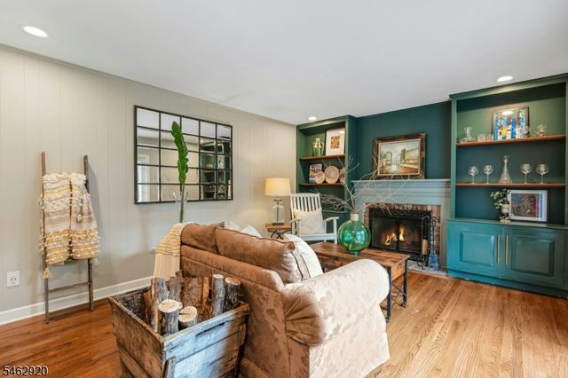 122 N Maple Ave, Bernards Twp., NJ 07920