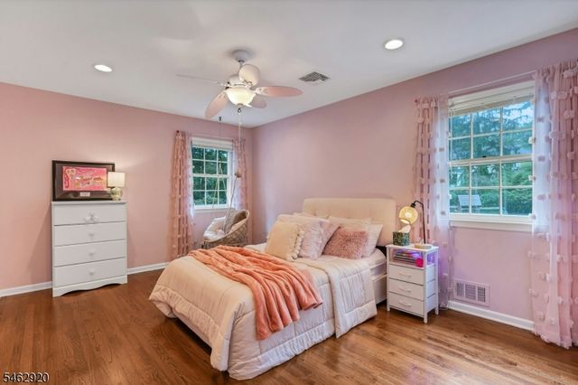 122 N Maple Ave, Bernards Twp., NJ 07920