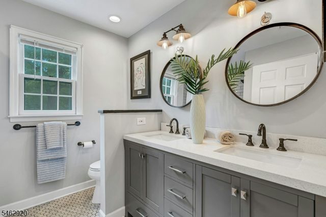 122 N Maple Ave, Bernards Twp., NJ 07920