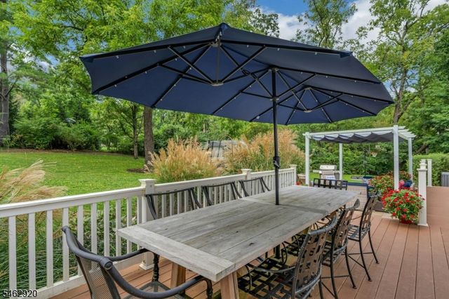 122 N Maple Ave, Bernards Twp., NJ 07920