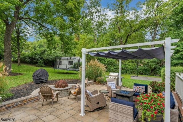 122 N Maple Ave, Bernards Twp., NJ 07920