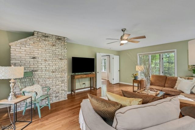 122 N Maple Ave, Bernards Twp., NJ 07920