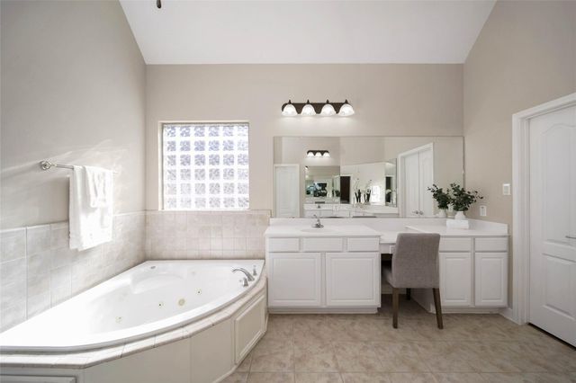 4410 Westerdale Drive, Fulshear, TX 77441