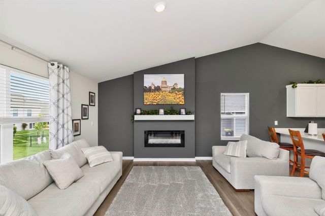 1732 Southbridge Drive, Adel, IA 50003