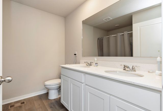 1732 Southbridge Drive, Adel, IA 50003