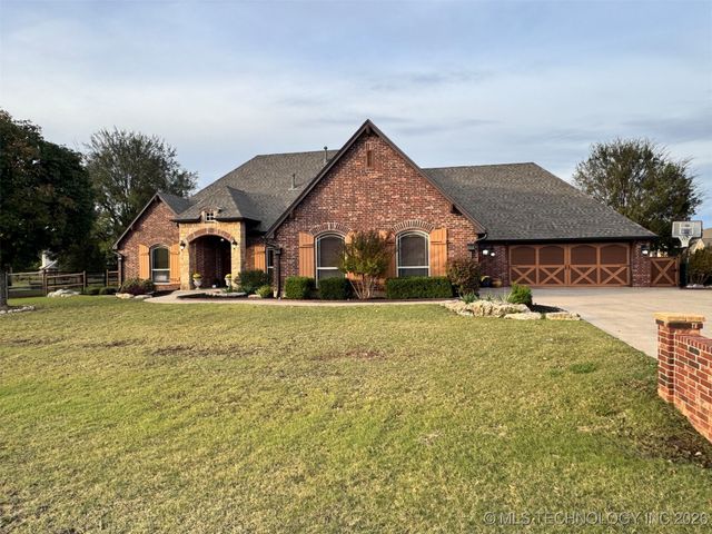 14824 E 148th Street North, Collinsville, OK 74021