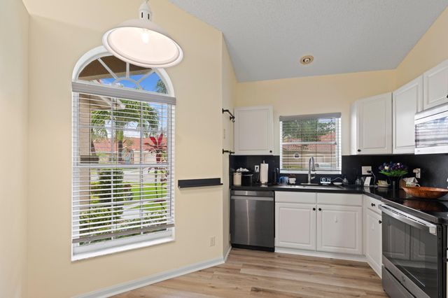 6419 Long Key Lane, Boynton Beach, FL 33472