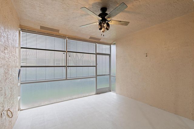 6419 Long Key Lane, Boynton Beach, FL 33472