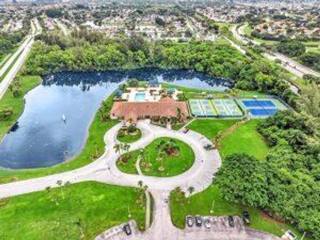 6419 Long Key Lane, Boynton Beach, FL 33472