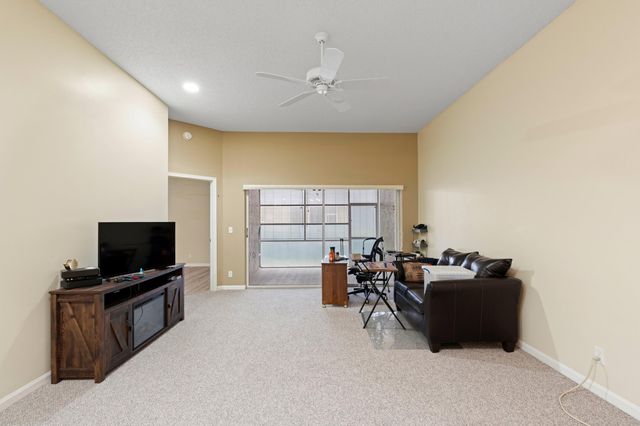 6419 Long Key Lane, Boynton Beach, FL 33472