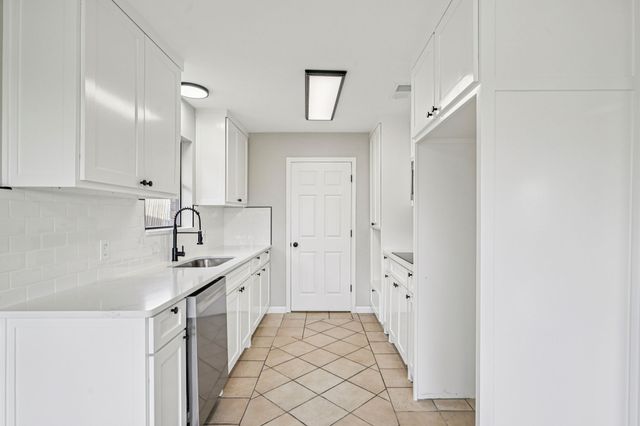 700 Blue Haze Drive, Fort Worth, TX 76108