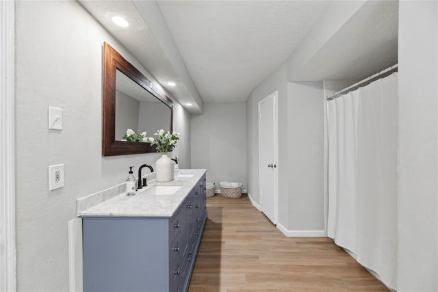 7615 Friars Court Lane, Spring, TX 77379