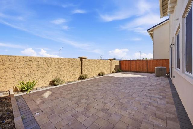 1649 Siderits Way, Gilroy, CA 95020