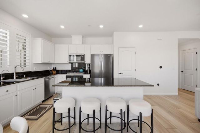 1649 Siderits Way, Gilroy, CA 95020