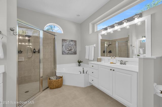 870 SW Grand Reserves Boulevard, Port St. Lucie, FL 34986