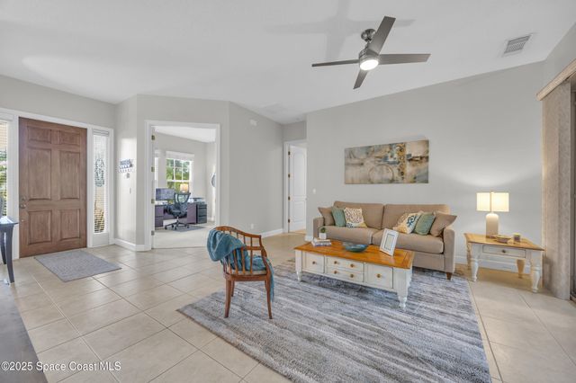 870 SW Grand Reserves Boulevard, Port St. Lucie, FL 34986