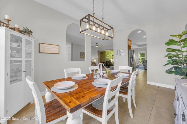 870 SW Grand Reserves Boulevard, Port St. Lucie, FL 34986