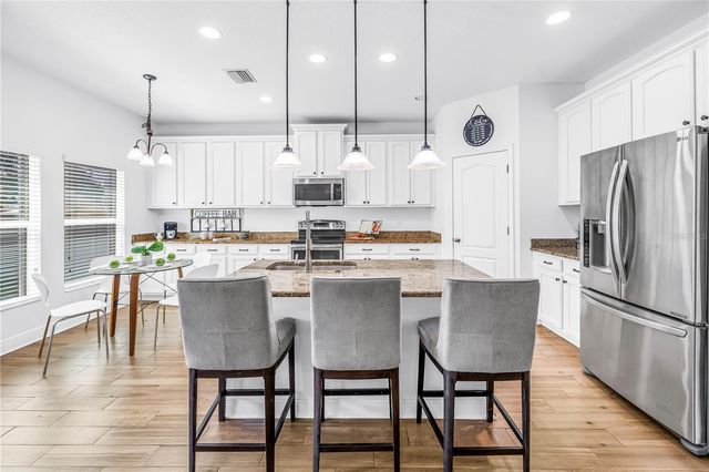 1133 14TH STREET N, St Petersburg, FL 33705