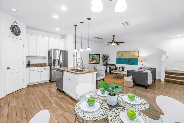 1133 14TH STREET N, St Petersburg, FL 33705