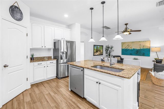 1133 14TH STREET N, St Petersburg, FL 33705