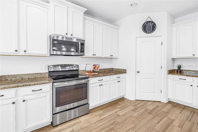 1133 14TH STREET N, St Petersburg, FL 33705