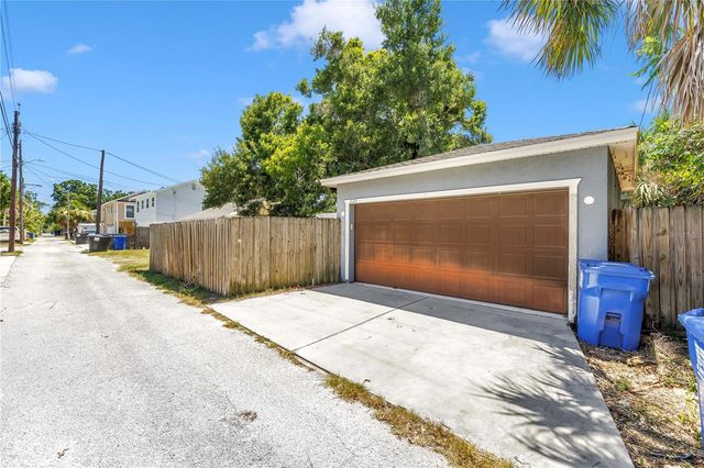 1133 14TH STREET N, St Petersburg, FL 33705