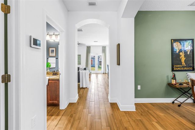 1133 14TH STREET N, St Petersburg, FL 33705