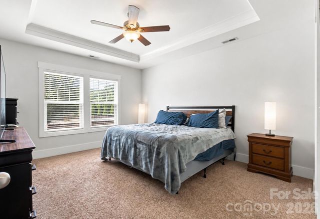 142 Donsdale Drive, Statesville, NC 28625
